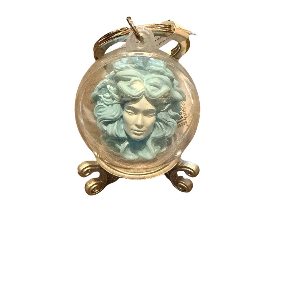 Disney Parks The Haunted Mansion Madame Leota Crystal Ball Keychain